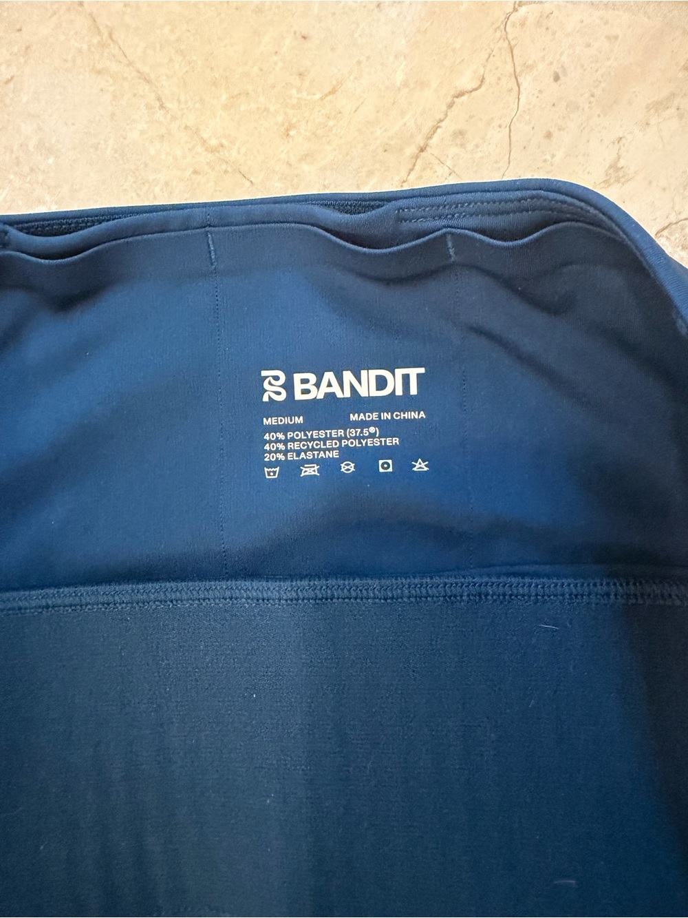 Bandit STAMINA-V™ HIGH WAIST 5" COMPRESSION SHORT - Picture 3 of 3